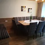 Hochmuth Apartment Mayrhofen