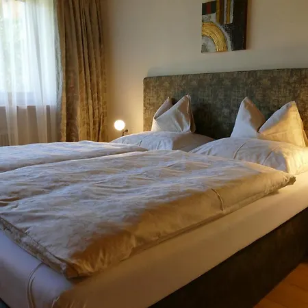 Gastehaus Hochmuth Apartment