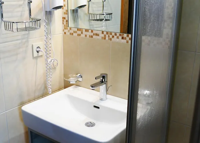 Gaestehaus Hochmuth * Mayrhofen