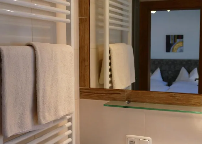 公寓 豪施慕斯旅馆 迈尔霍芬