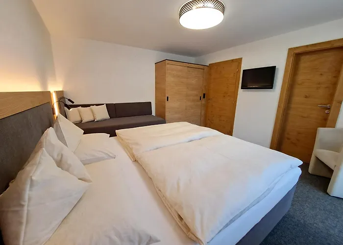 Апартаменты Gastehaus Hochmuth