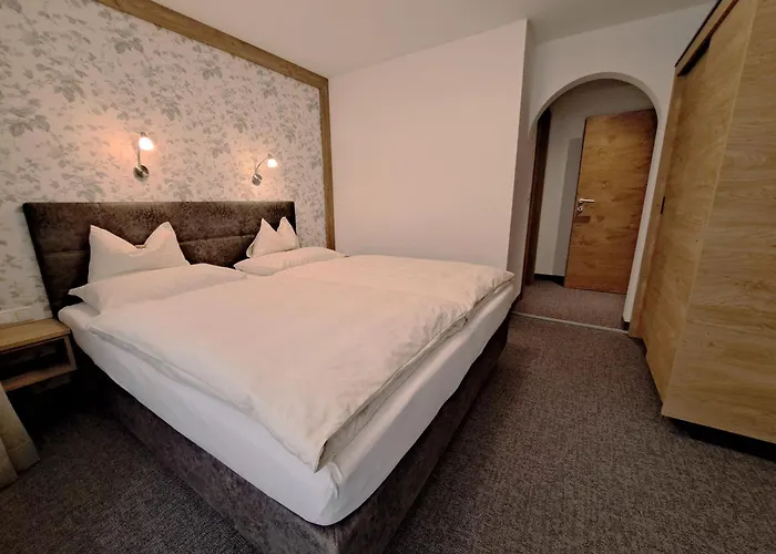 豪施慕斯旅馆 * 迈尔霍芬