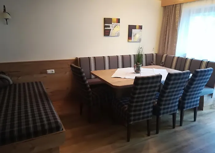 豪施慕斯旅馆 公寓 迈尔霍芬