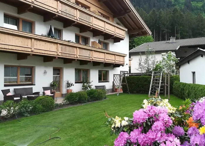 Апартаменты Gastehaus Hochmuth