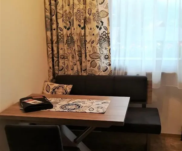 Gaestehaus Hochmuth Apartman *